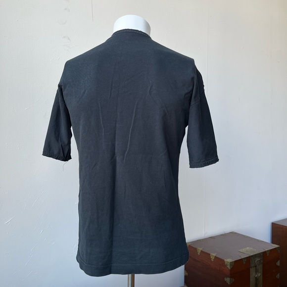 Black Tee from Urban Tribe - Picture 4 of 5